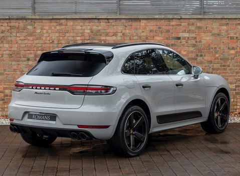 Porsche Macan Turbo 7