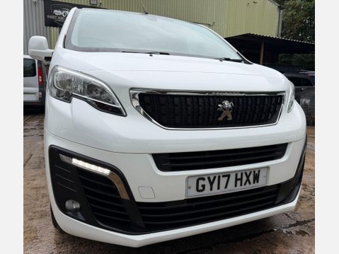 Peugeot Expert 2.0 BlueHDi 1400 Professional Plus Standard Panel Van 6dr Diesel Manual MWB 4