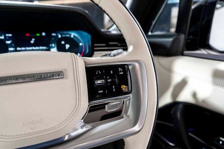 Land Rover Range Rover HSE D350. NOW SOLD. SIMILAR REQUIRED. PLEASE CALL 01903 254800. 25