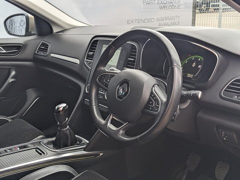 Renault Megane DYNAMIQUE S NAV TCE 13