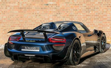 Porsche 918 Spyder Weissach 7