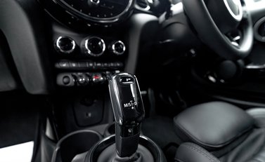 Mini Hatch JOHN COOPER WORKS 27