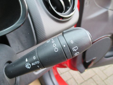 Renault Clio 1.2 16V Dynamique Nav Euro 6 5dr 33