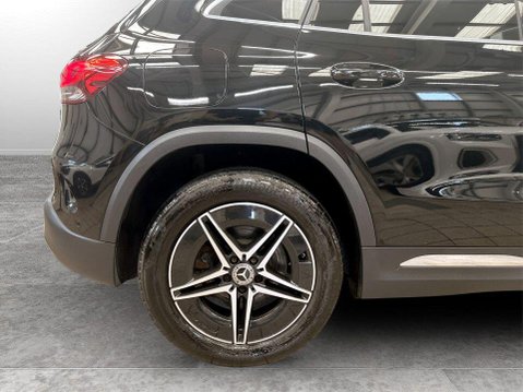 Mercedes-Benz EQA EQA 300 66.5kWh AMG Line SUV 5dr Electric Auto 4MATIC (228 ps) Heated Seats 10
