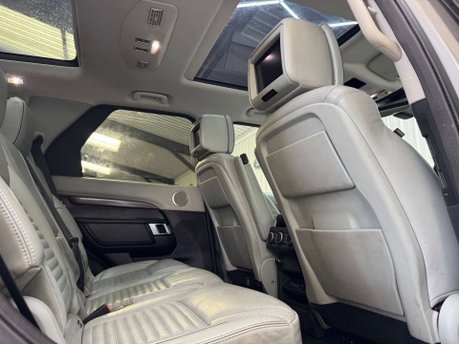 Land Rover Discovery 3.0 Discovery Luxury HSE TD6 Auto 4WD 5dr 58