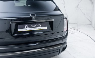 Rolls-Royce Cullinan BLACK BADGE 45