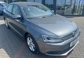 Volkswagen Jetta SE TDI BLUEMOTION TECH £35 ROAD TAX 4