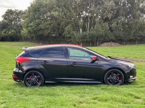 Ford Focus ZETEC S TDCI BLACK EDITION 7