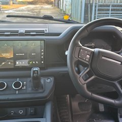 Land Rover Defender 3.0 D300 MHEV X-Dynamic HSE Auto 4WD Euro 6 (s/s) 5dr 2