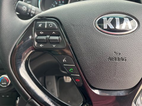 Kia Ceed 1.6 CRDI 4 TECH ECODYNAMICS 16