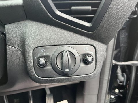 Ford Kuga 2.0 TDCi Titanium Euro 6 (s/s) 5dr 32