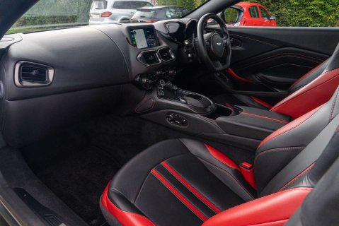 Aston Martin Vantage 4.0 Vantage V8 Auto 3dr 10