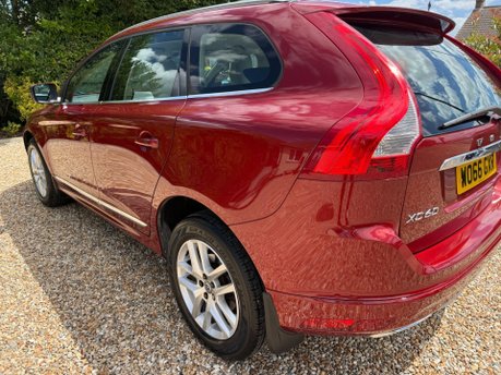 Volvo XC60 2.0 D4 SE Lux Nav Auto Euro 6 (s/s) 5dr 10