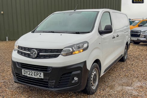 Vauxhall Vivaro AUTO LWB L2H1 Low Roof 3100 Dynamic Air Con Sensors Tow Bar EURO 6