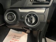 Mercedes-Benz E Class 2.1 E250 CDI BlueEfficiency Sport Cabriolet G-Tronic+ Euro 5 (s/s) 2dr 18