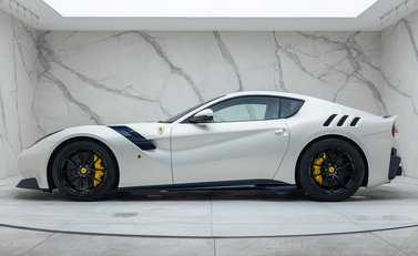Ferrari F12 TDF 5