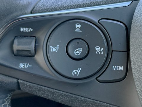 Vauxhall Mokka 1.2 Turbo SRi Premium 5dr 29