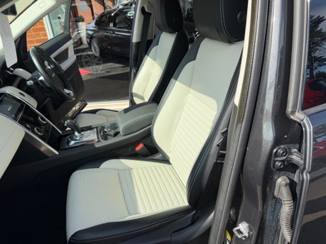 Land Rover Discovery Sport 1.5 P300e 12.2kWh R-Dynamic S 5dr Petrol Plug-in Hybrid 4WD Euro 6 (309 ps) 50