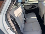 Land Rover Range Rover Evoque 2.0 D200 MHEV SE SUV 5dr Diesel Auto 4WD Euro 6 (s/s) (204 ps) 39