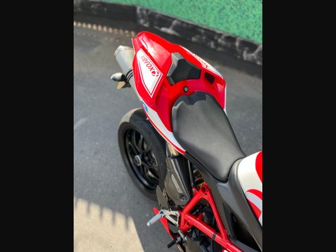 Ducati 848 848 16