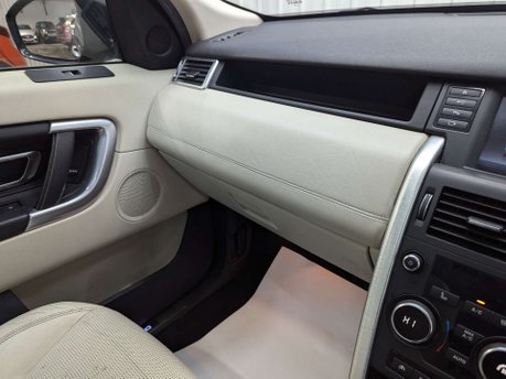 Land Rover Discovery Sport 2.0 Discovery Sport Luxury HSE TD4 Auto 4WD 5dr 86