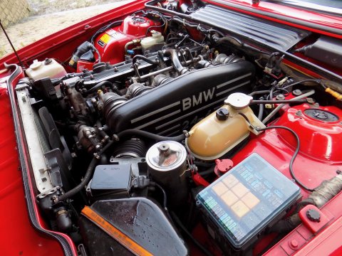 BMW 6 Series E24 M635 CSI 32