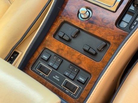 Bentley Azure 6.8 Convertible 2dr Petrol Automatic (422 g/km, 385 bhp) 32