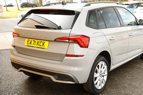 Skoda Kamiq SE TSI 8