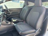 Ford Fiesta Sport Ecoboost 125 ps Panel Van - Sat Nav / Rear Sensors 3