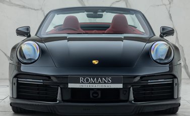 Porsche 911 Turbo S CABRIOLET (992) 10