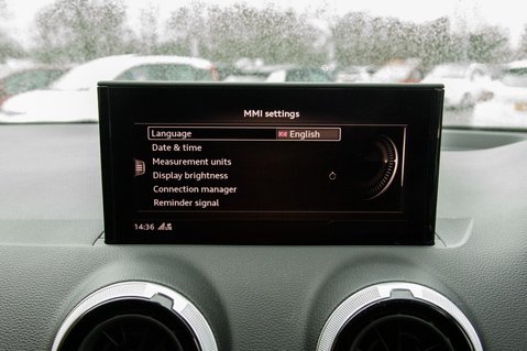 Audi Q2 TFSI BLACK EDITION 34