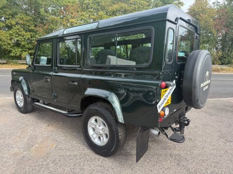 Land Rover Defender 110 TD5 XS STATION WAGON 4