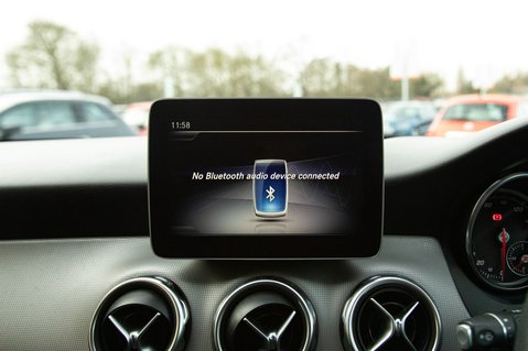 Mercedes-Benz GLA Class GLA 180 URBAN EDITION 22