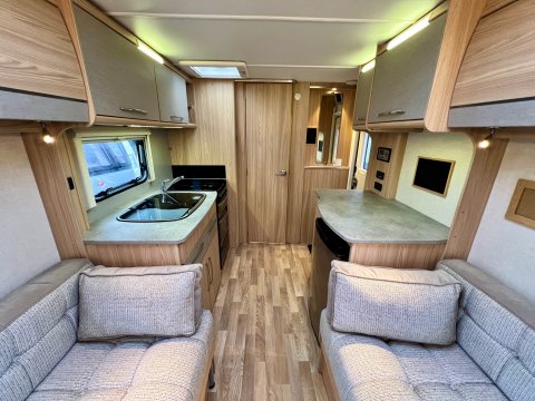 Coachman Amara 450-2 21