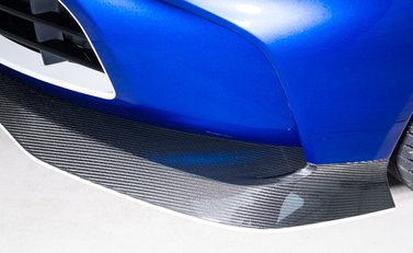 Aston Martin V12 Vantage Roadster 31