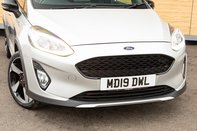 Ford Fiesta ACTIVE B AND O PLAY 10