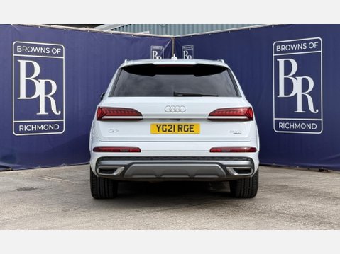 Audi Q7 3.0 TDI V6 45 S line SUV 5dr Diesel Tiptronic quattro Euro 6 (s/s) (231 ps) 5