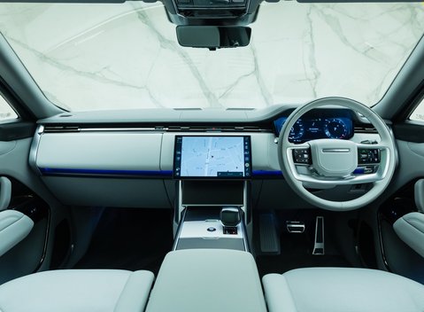 Land Rover Range Rover P615 SV LWB 26