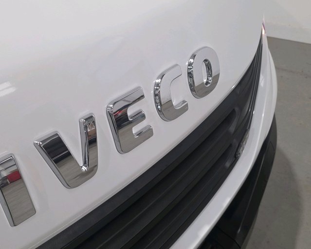 Iveco Daily DAILY BUISNESS 35S18 DIESEL 3.0 Van 3520L WB