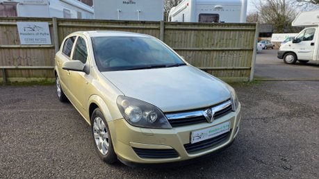 Vauxhall Astra CLUB 1.6 16V TWINPORT 1