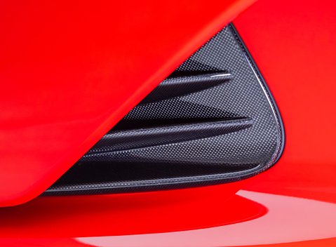 Ferrari 812 Competizione 49
