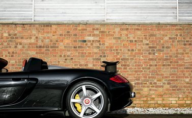 Porsche Carrera GT 29