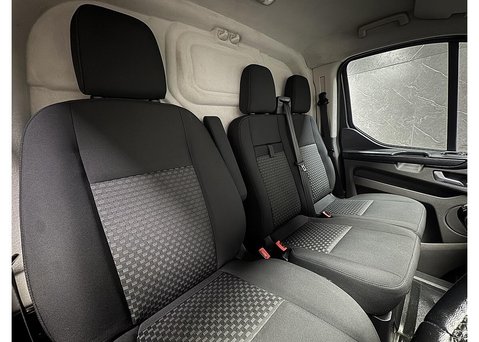 Ford Transit Custom 2.0 300 EcoBlue Trend Panel Van 5dr Diesel Manual L1 H1 Euro 6 (130 ps) 33