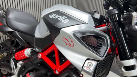 Aprilia Shiver 2018 16K GREAT RUNNING PROJECT BIKE SUPERMOTO 900CC 17