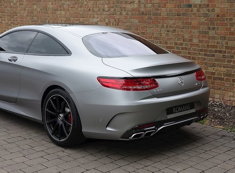 Mercedes-Benz S63 S63 Coupe 11
