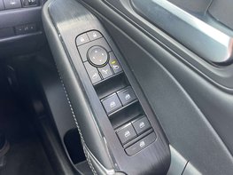 Nissan Qashqai 1.3 Qashqai N-Connecta DiG-T MHEV 5dr 58