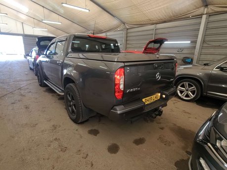 Mercedes-Benz X Class 2.3 X250 Progressive D 4Matic Auto 4WD 16