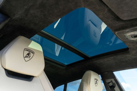 Lamborghini Urus V8 22