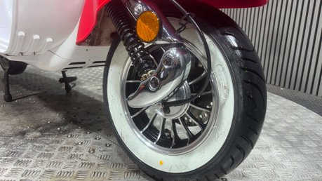 Ajs MODENA 2023 ONLY 3K LEARNER SCOOTER 125CC 1 OWNER NEW MOT SERVICED 25