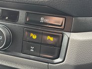 Volkswagen Crafter CR35 177 ps Tdi Trendline 4Motion DSG Panel Van - Diff Lock 37